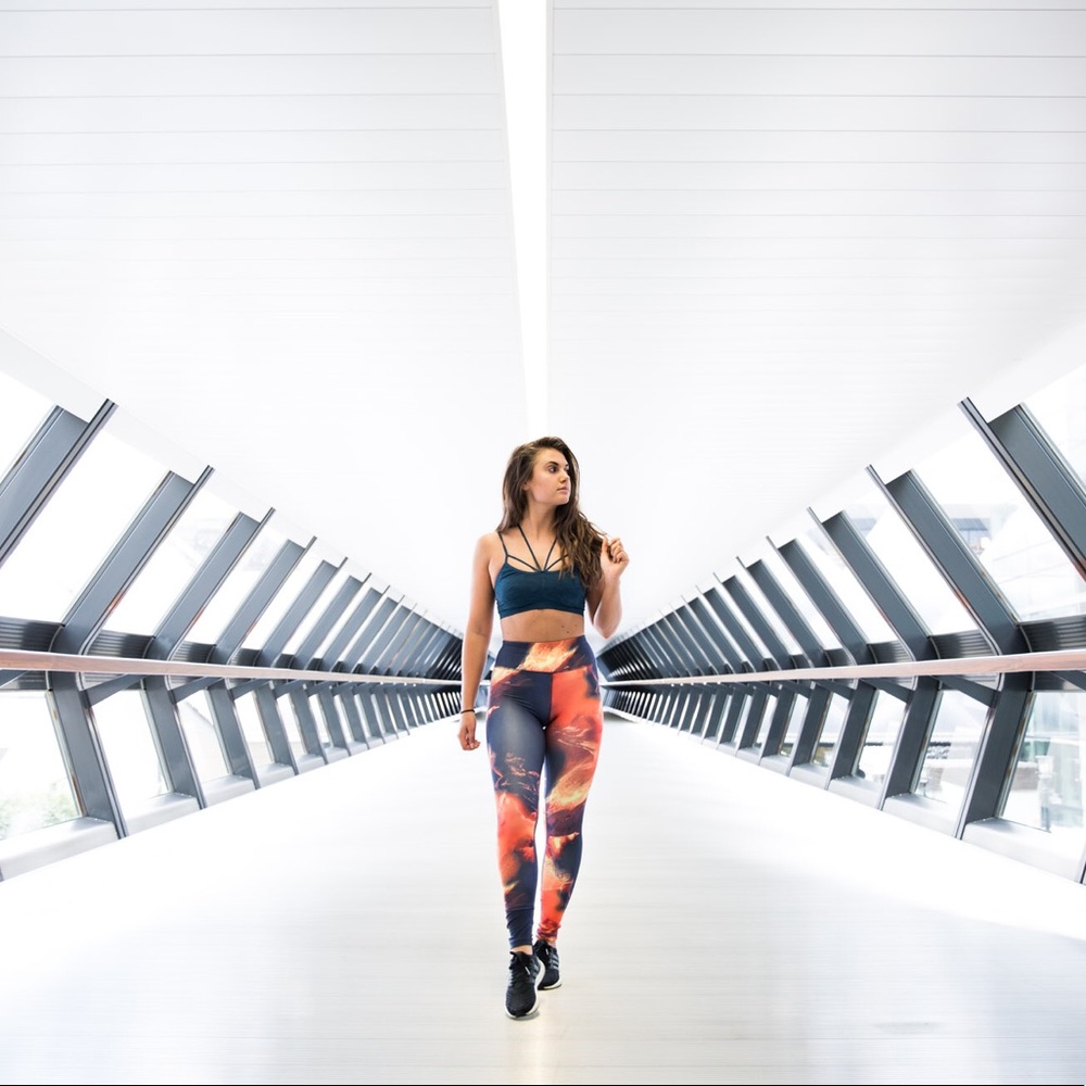 Sweaty Betty Contour Legging in Lava EUC